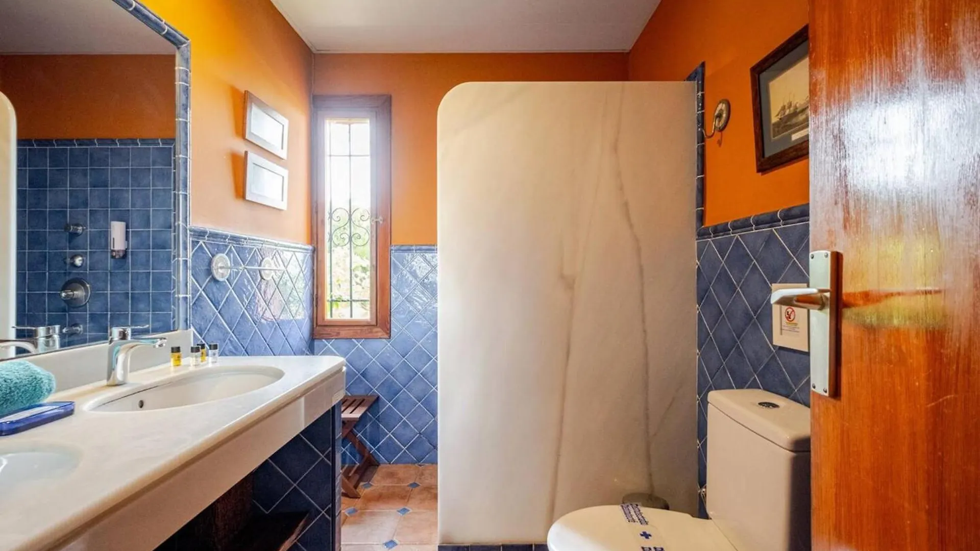 Tess Casantigua, Una Casa Con Sabor A Guatemala Torremolinos Spain