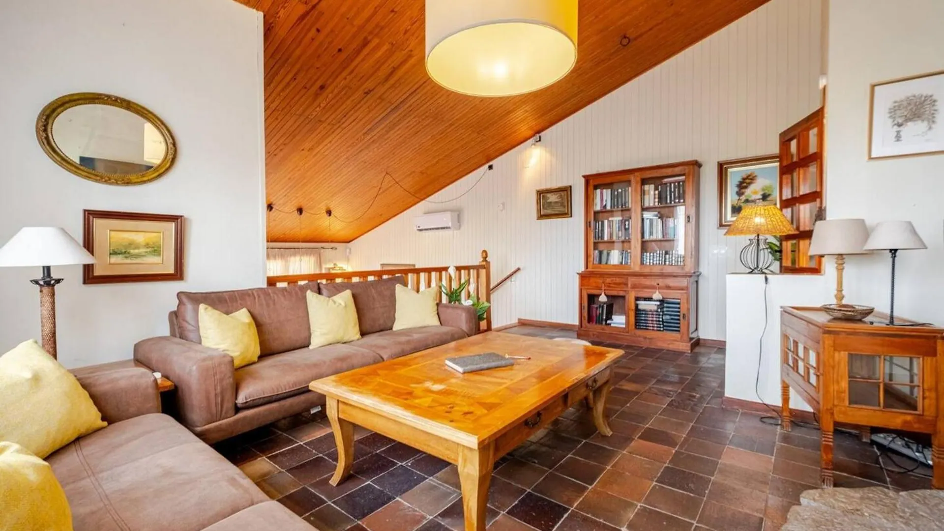 Tess Casantigua, Una Casa Con Sabor A Guatemala Torremolinos Holiday home