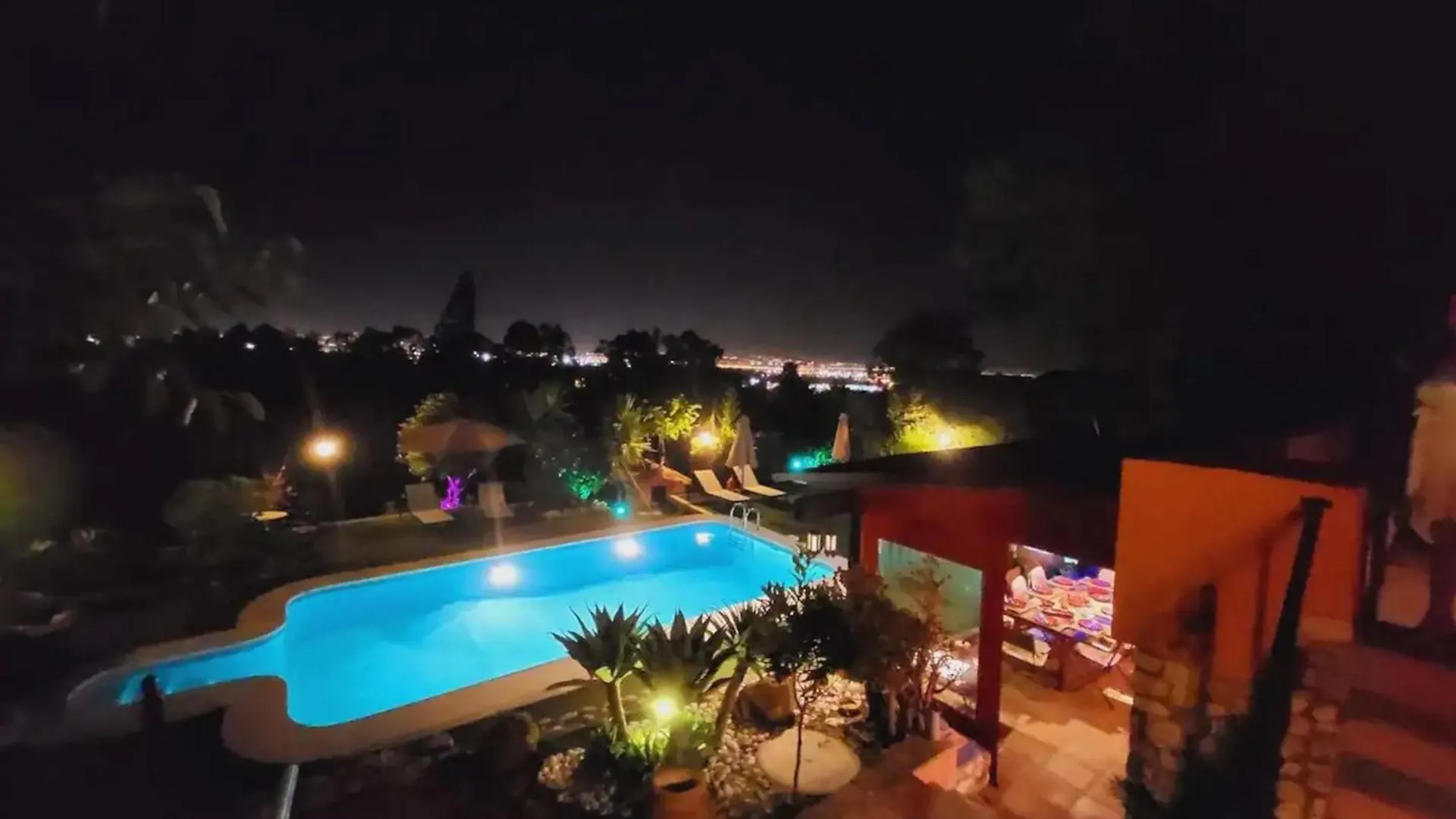 Semesterbostad Tess Casantigua, Una Casa Con Sabor A Guatemala Torremolinos